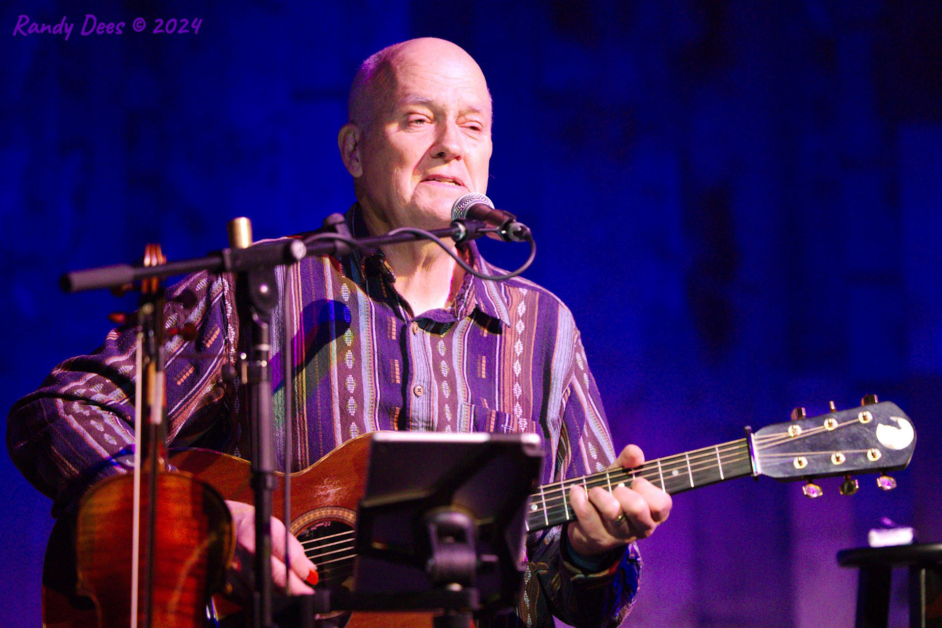 Eliza Gilkyson at the 04 Center