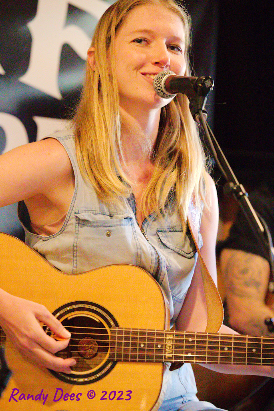 Rachel Laven