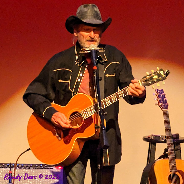 Photo by Randy Dees